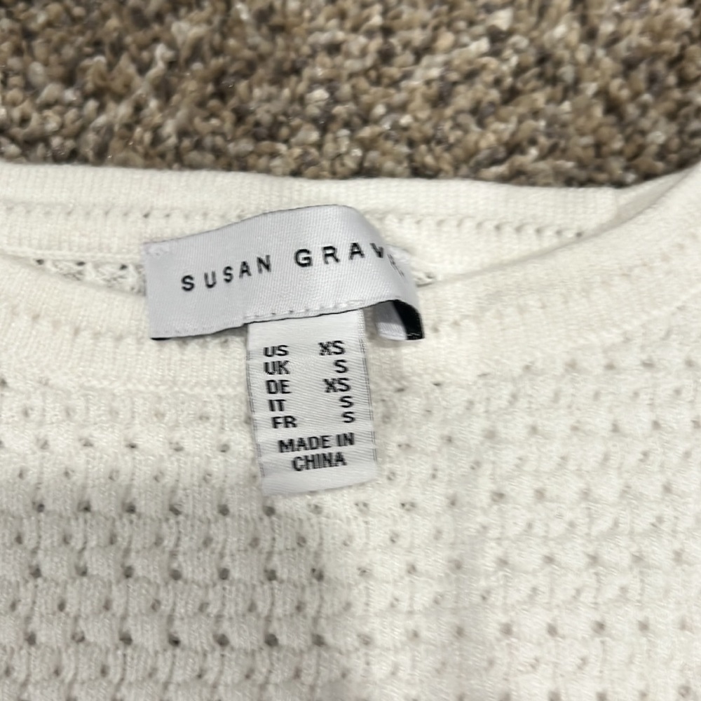 Sweater - Picture 2 of 2